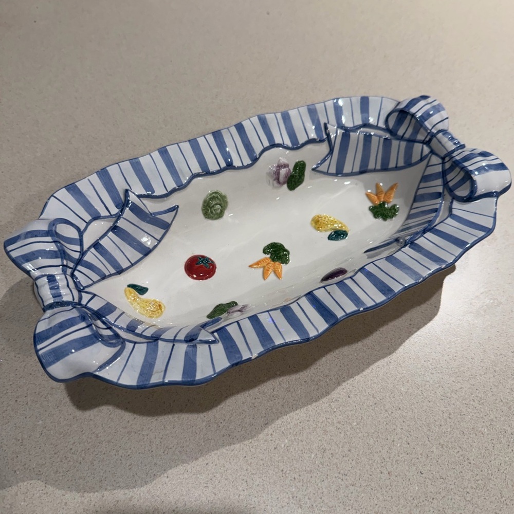 Vintage 1994 Fitz & Floyd Bow Vegetable serving dish